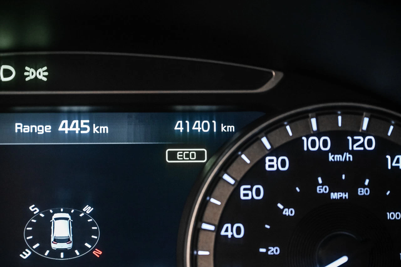 2019 Kia Niro Plug-In Hybrid Ex Main Image