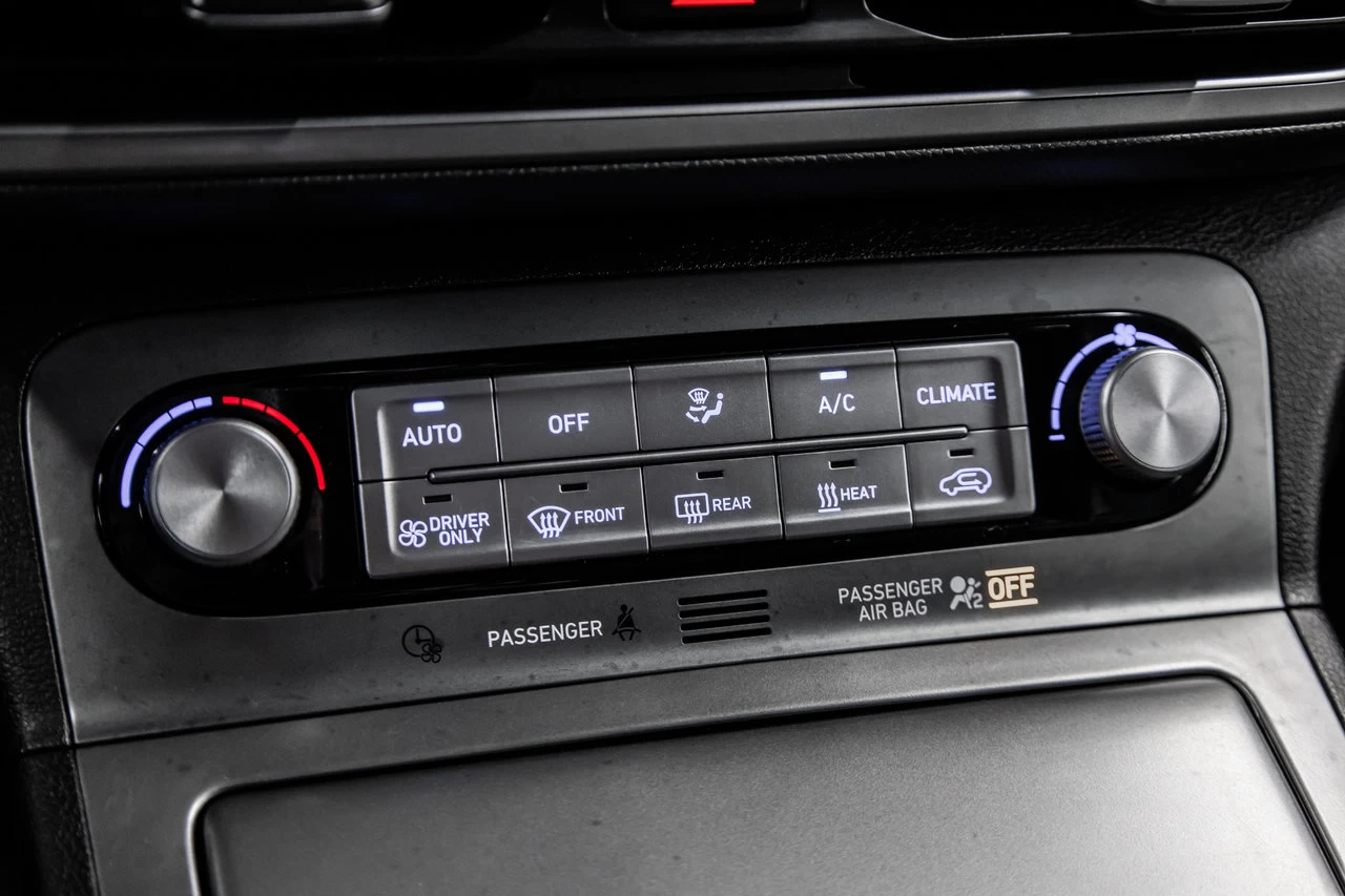 2023 Hyundai Kona electric Preferred Main Image