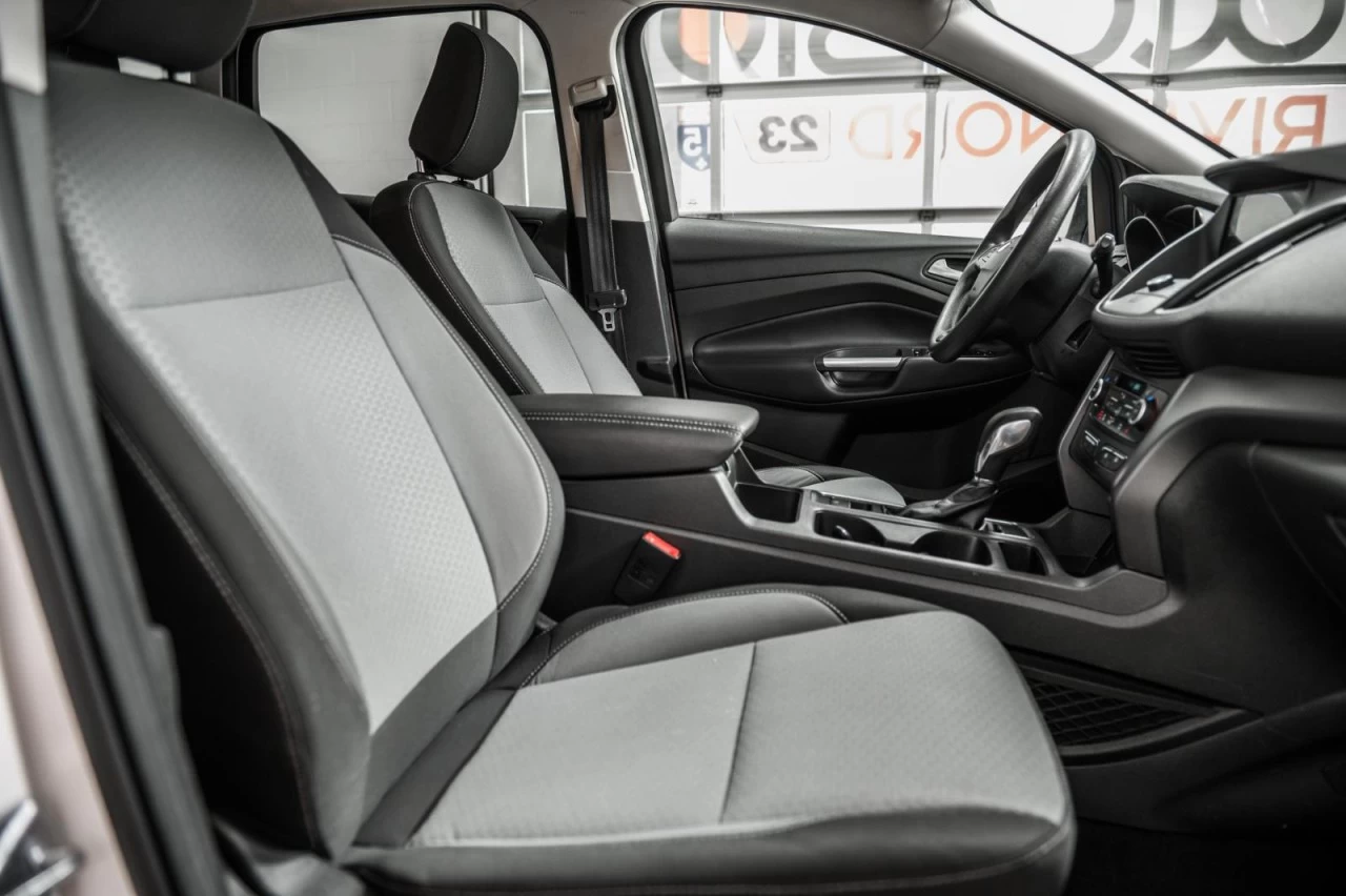 2019 Ford Escape SE 4WD+SIEGES.CHAUFF+MAGS+BLUETOOTH+CAM.RECUL Image principale
