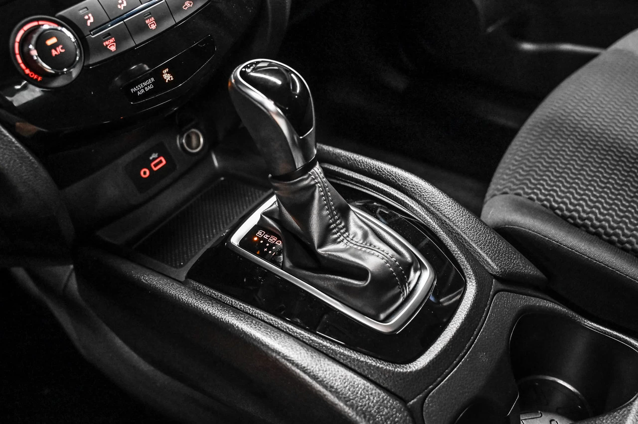 2022 Nissan Qashqai S Mags+volant/sieges Main Image