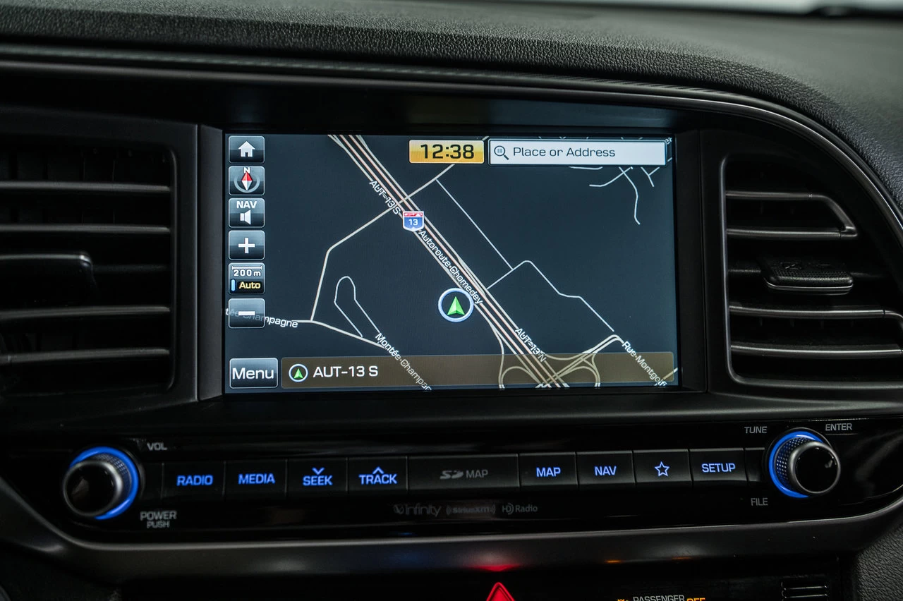 2019 Hyundai Elantra Ultimate Main Image