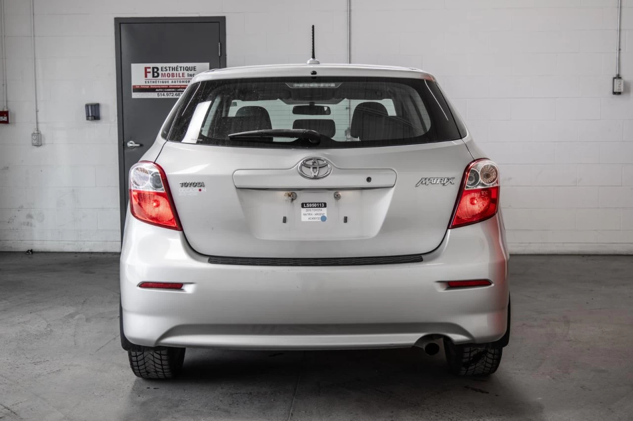 2010 Toyota Matrix Manuelle avec A/C Main Image