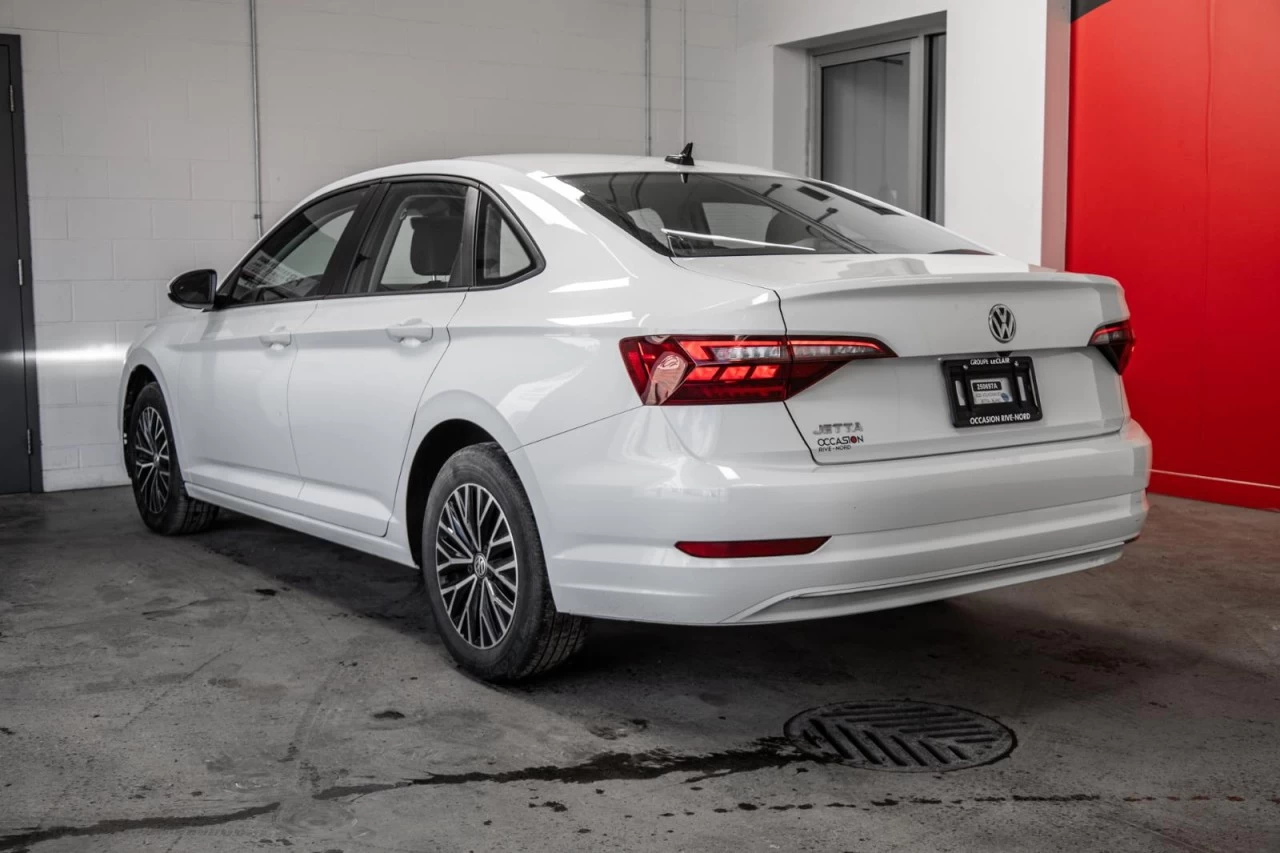 2020 Volkswagen Jetta Highline TOIT.OUVRANT+CUIR+CARPLAY+SIEGES.CHAUFF Main Image
