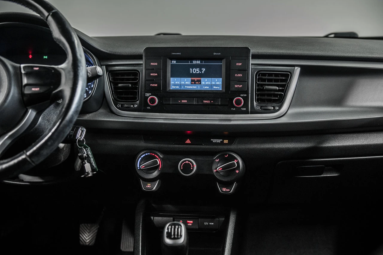 2018 Kia Rio5 Lx Volant/sieges.cha Image principale