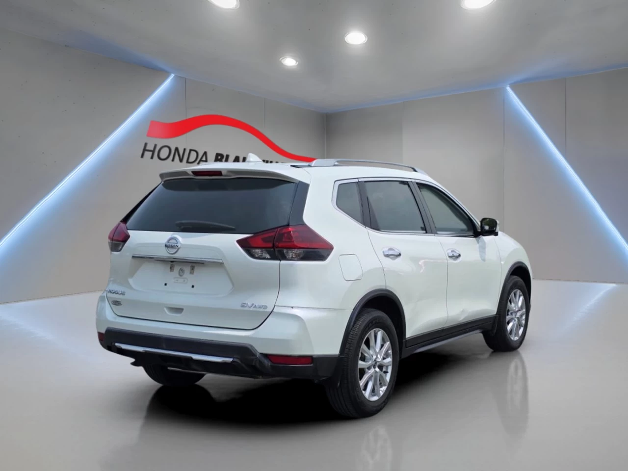 2018 Nissan Rogue AWD S Main Image