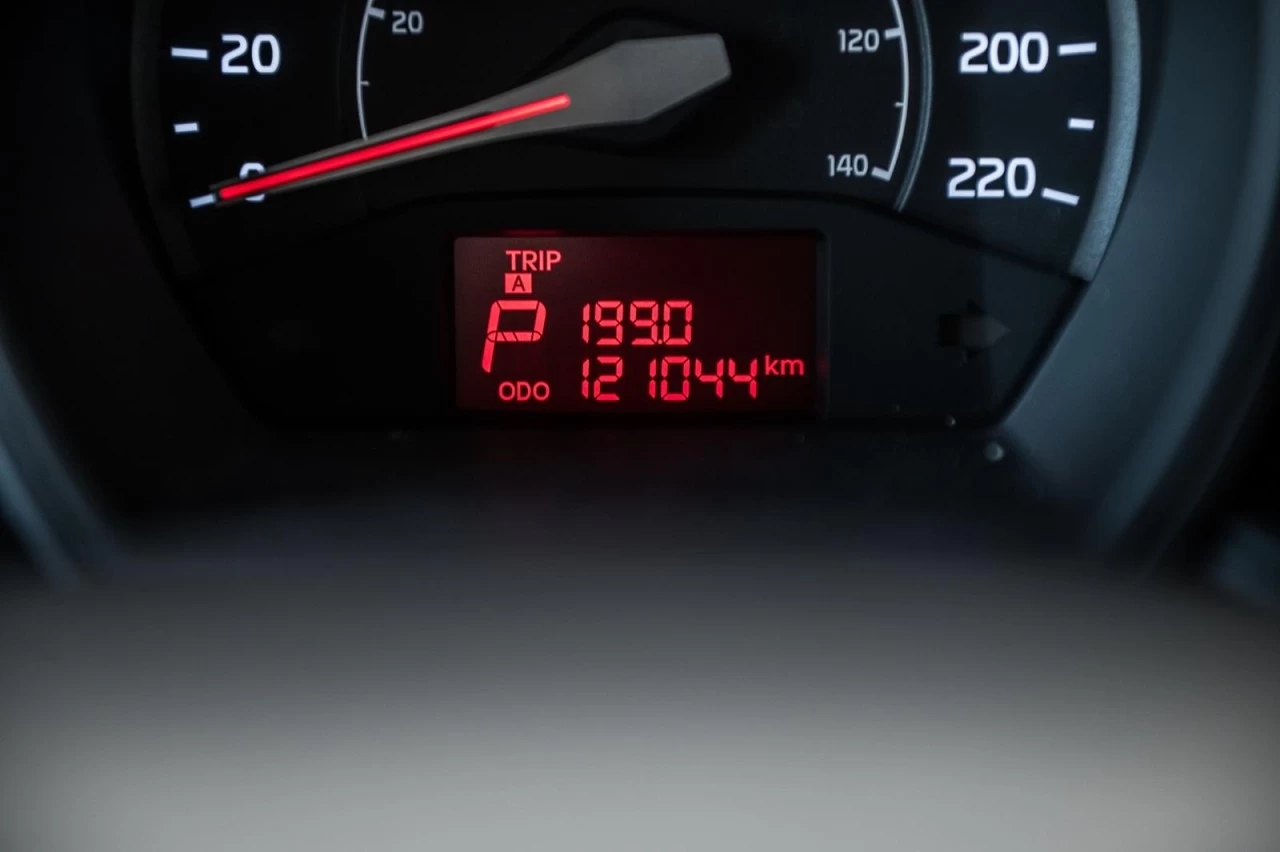 2012 Kia Rio Automatique - Économique et fiable Image principale