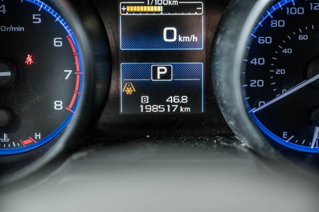 2015 Subaru Outback Touring 4 cylindres Garantie 1 AN Main Image