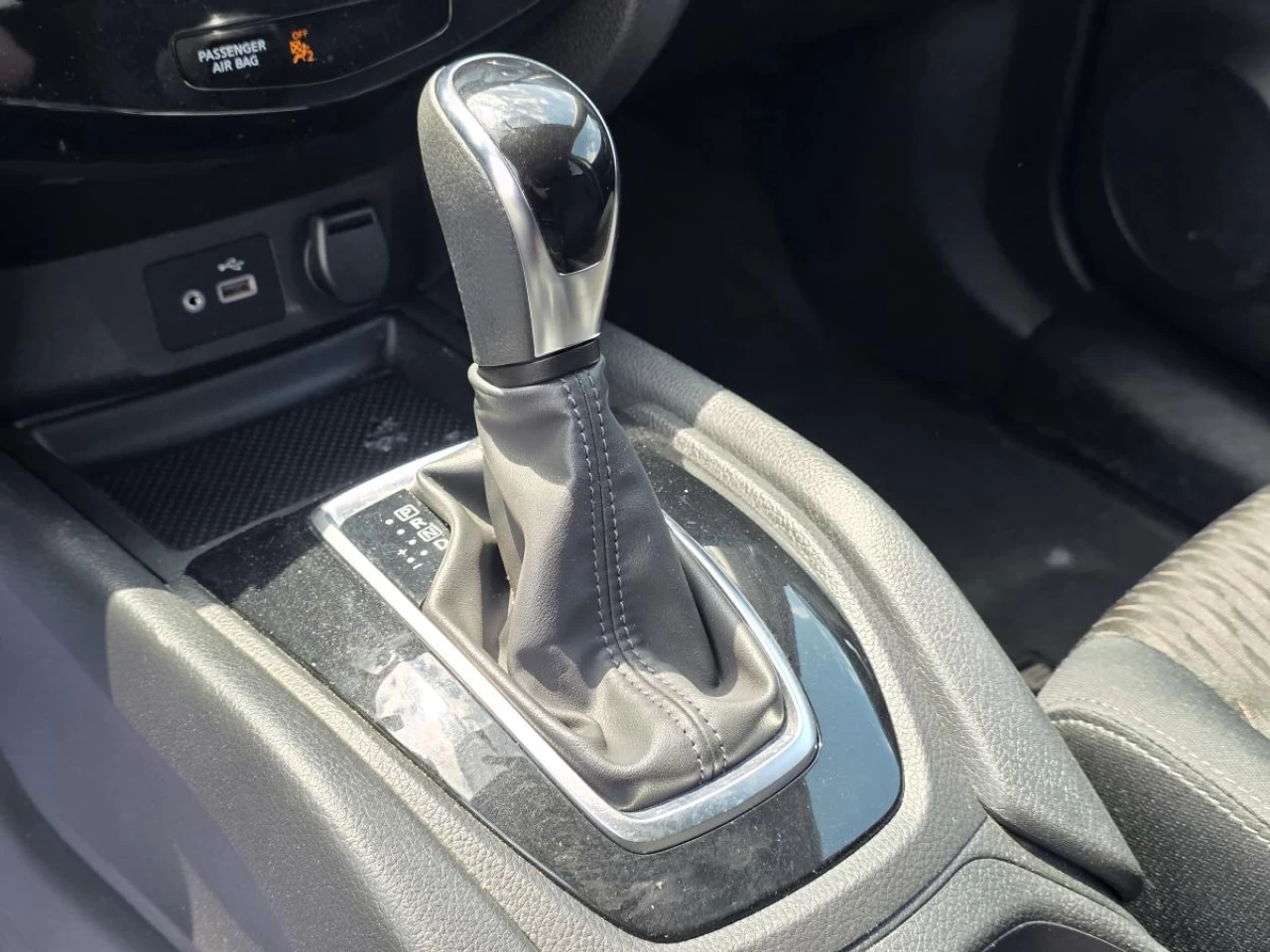 2018 Nissan Rogue AWD S Image principale