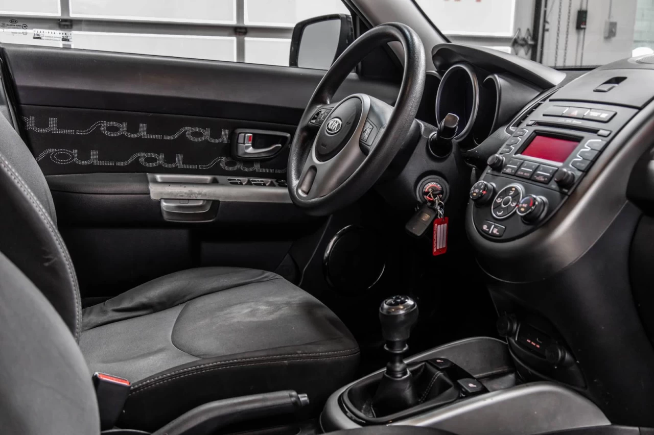 2012 Kia Soul Manuelle AUBAINE!!! Image principale
