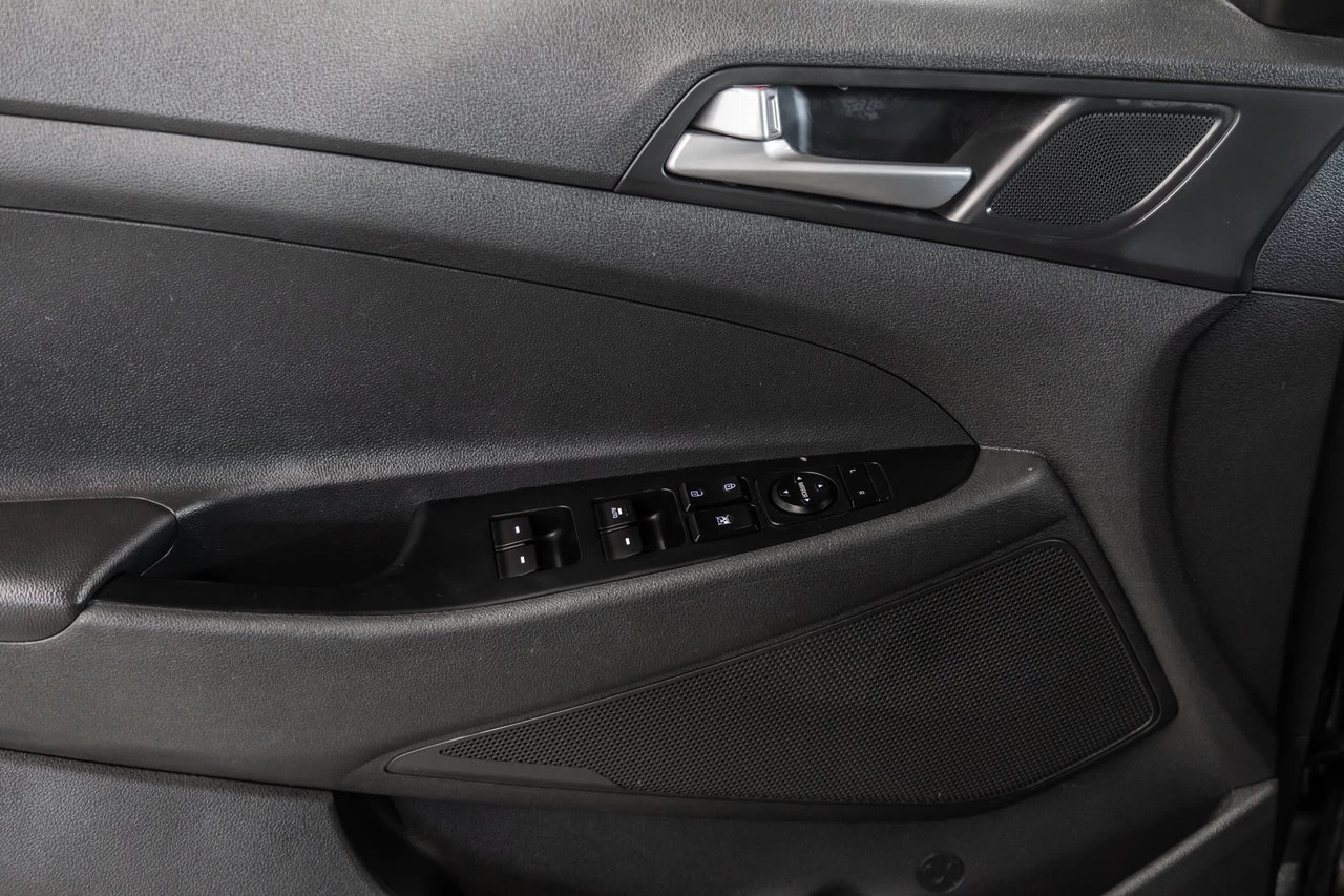 2018 Hyundai Tucson Se Awd Main Image