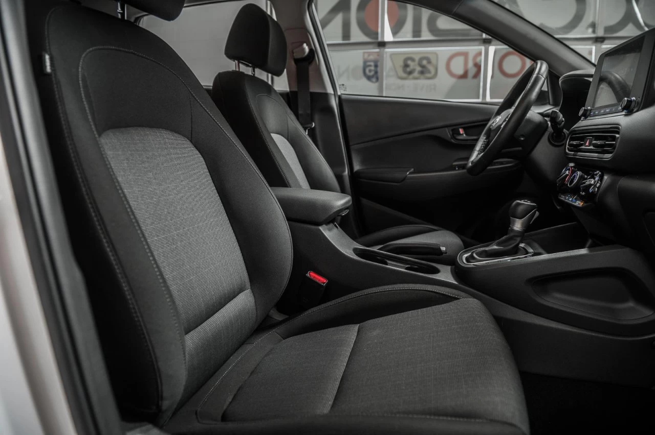 2023 Hyundai Kona Preferred AWD+VOLANT/SIEGES.CHAUFF+CARPLAY Main Image