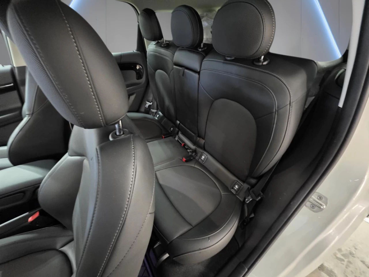 2022 MINI Countryman Cooper S ALL4 Main Image