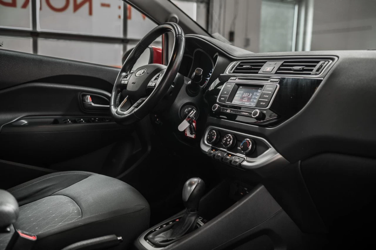 2017 Kia Rio EX SIEGES.CHAUFF+BLUETOOTH+CAM.RECUL+REG.VITESSE Image principale