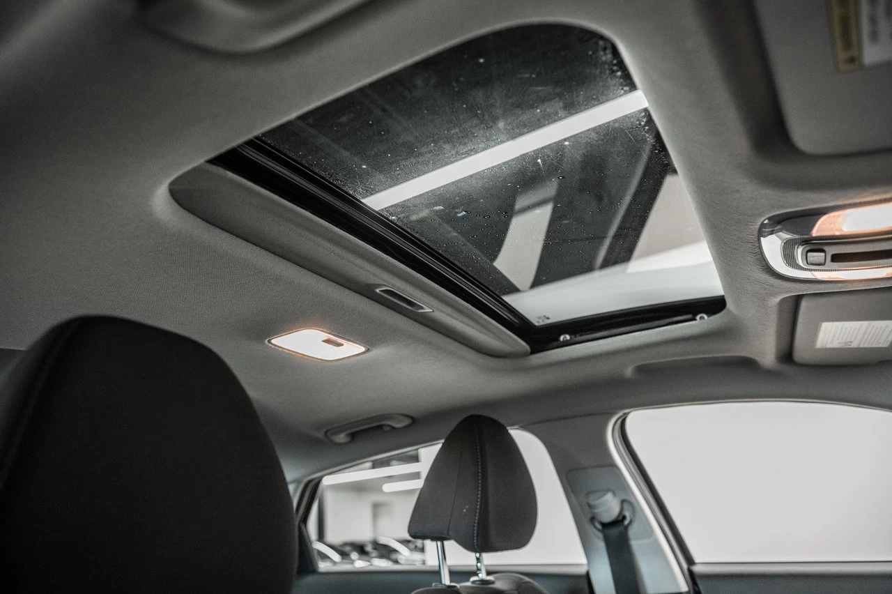 2023 Hyundai Elantra Preferred Tech Image principale