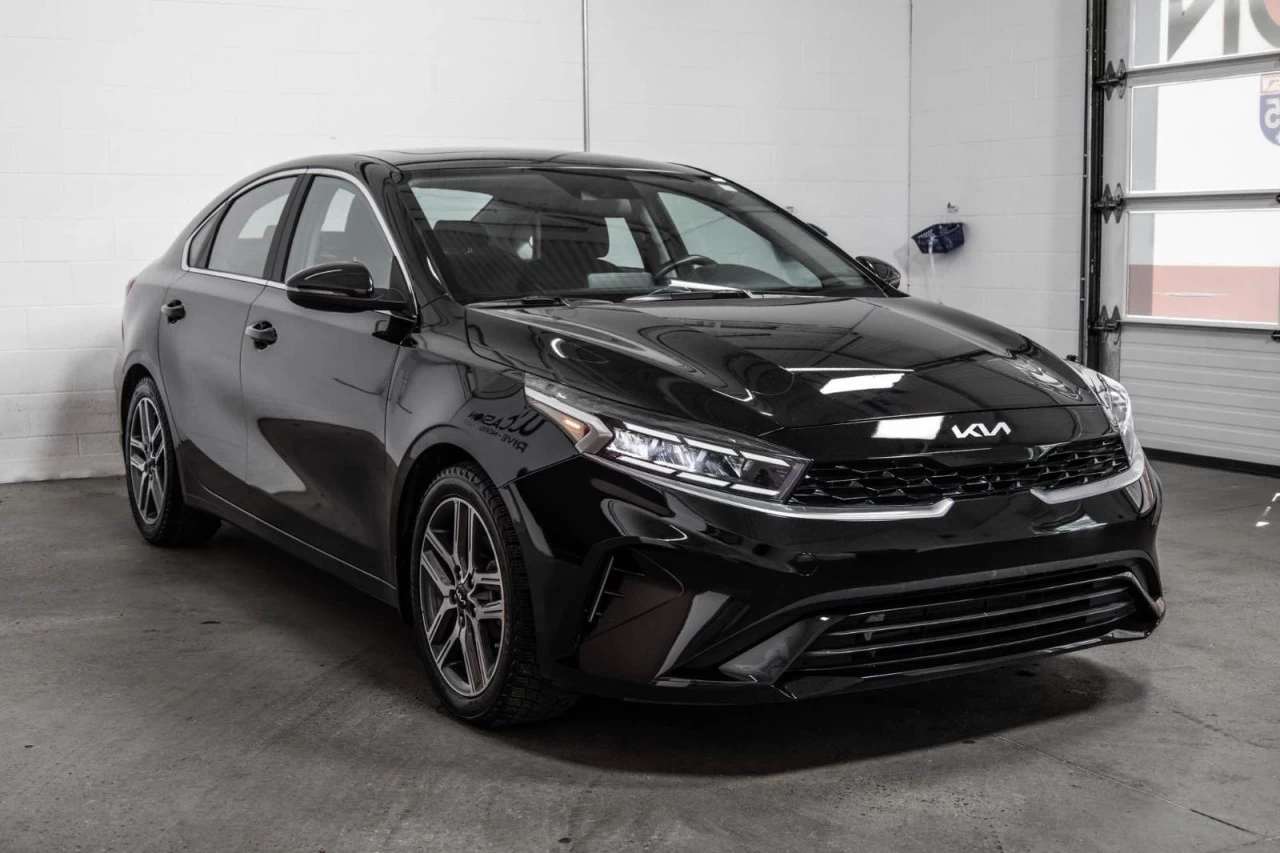 2023 Kia Forte EX+ TOIT.OUVRANT+SIEGES.CHAUFF+CARPLA+CAM.RECUL Main Image