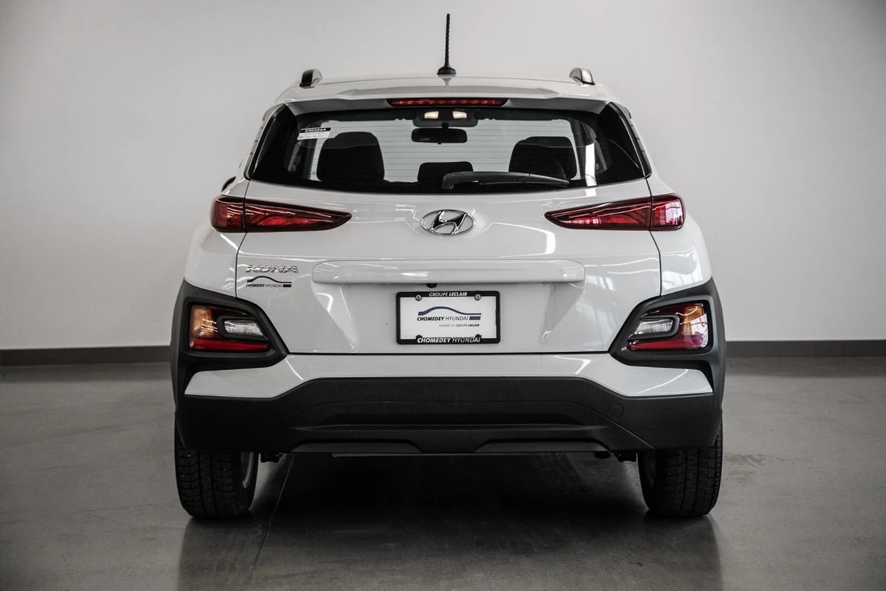 2018 Hyundai Kona Essential Main Image