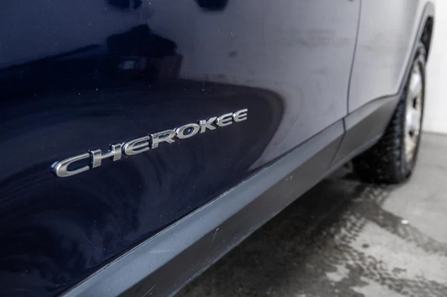 Jeep Cherokee 2x4 Sport Garantie 1 AN 2015