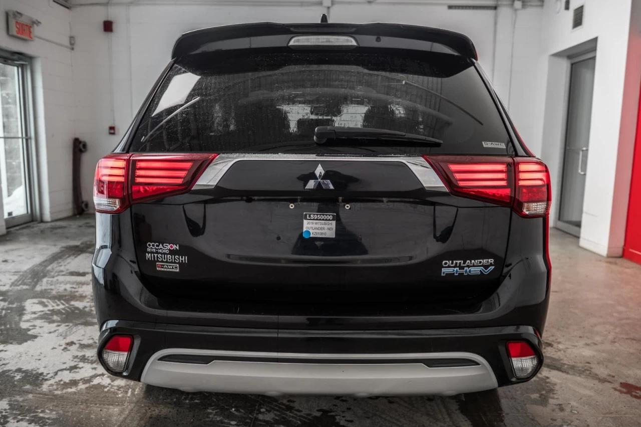 2019 Mitsubishi Outlander PHEV S-AWC CUIR+TOIT.OUVRANT+CARPLAY+SIEGES.CHAUFFANTS Main Image