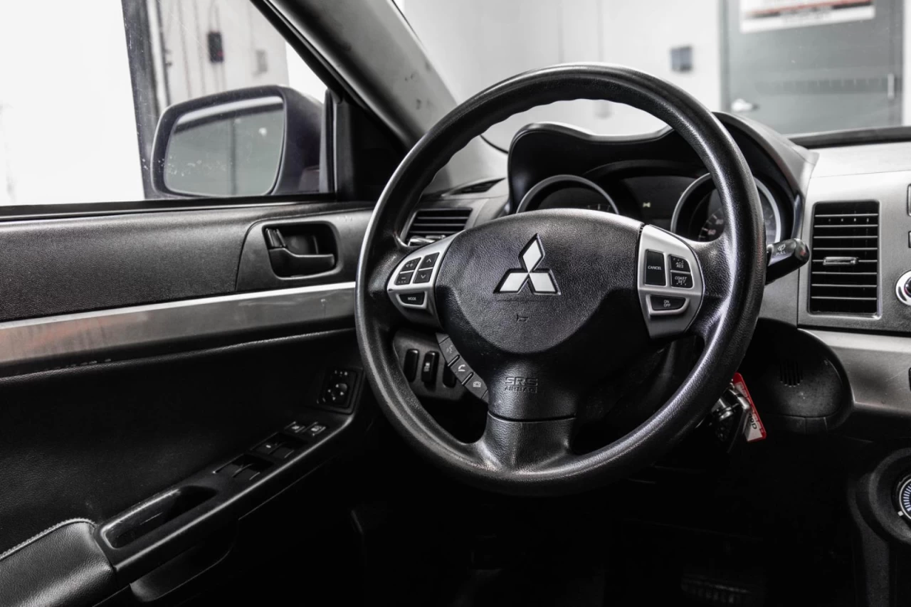 2012 Mitsubishi Lancer Automatique AUBAINE!!! Image principale