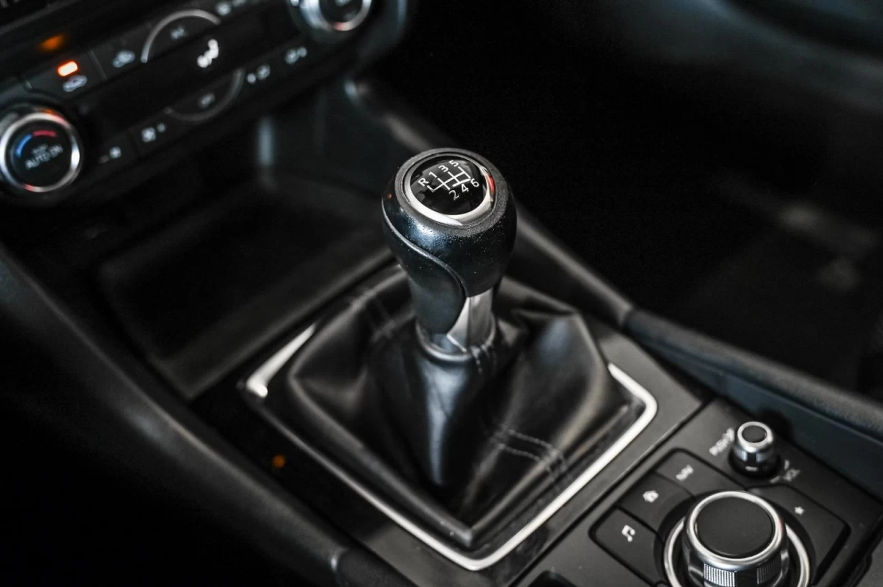 2018 Mazda Mazda3 Sport GT TOIT.OUVRANT+SIEGES.CHAUFF+BLUETOOTH Image principale