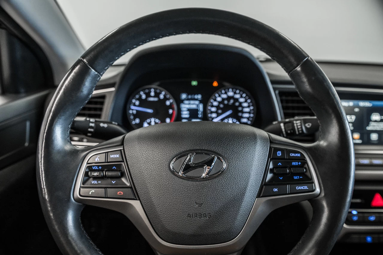 2018 Hyundai Elantra Gl Se Main Image