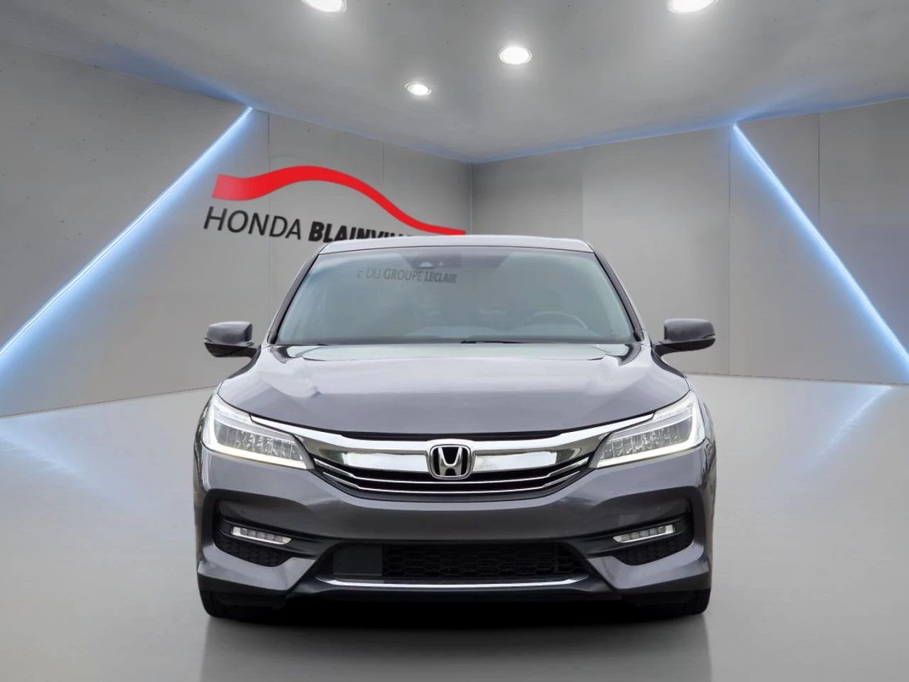 2016 Honda Accord Sedan Touring CVT Main Image