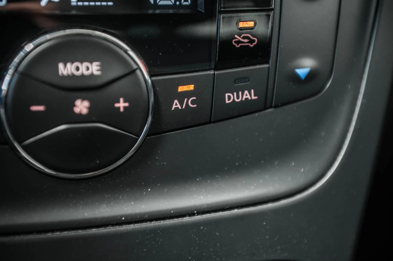 2019 Nissan Sentra SV SIEGES.CHAUFF+BLUETOOTH+CARPLAY+CAM.RECUL Main Image