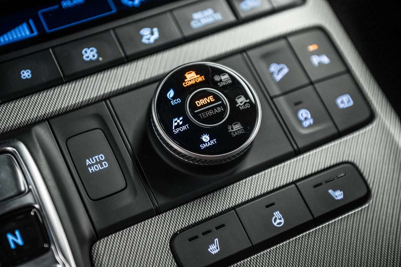 2023 Hyundai Palisade Preferred Awd 8-Pass Main Image