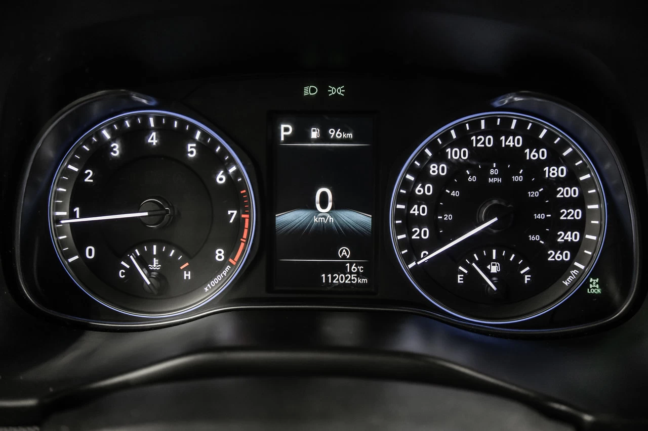 2022 Hyundai Kona Essential Awd Main Image