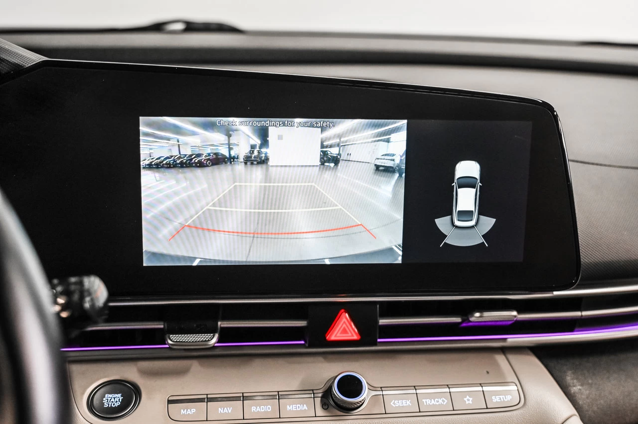 2021 Hyundai Elantra Ultimate Tech Main Image