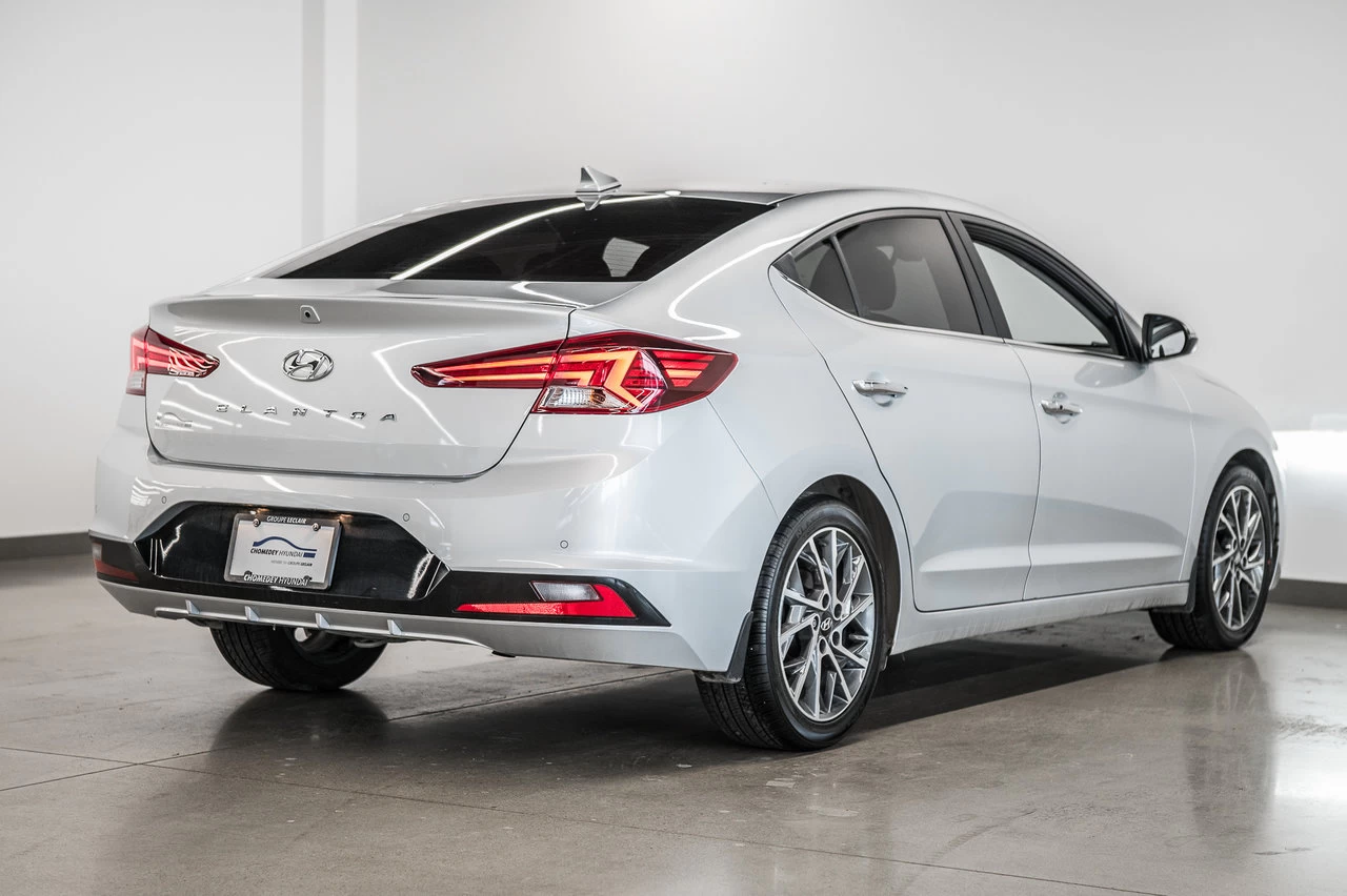 2019 Hyundai Elantra Ultimate Main Image