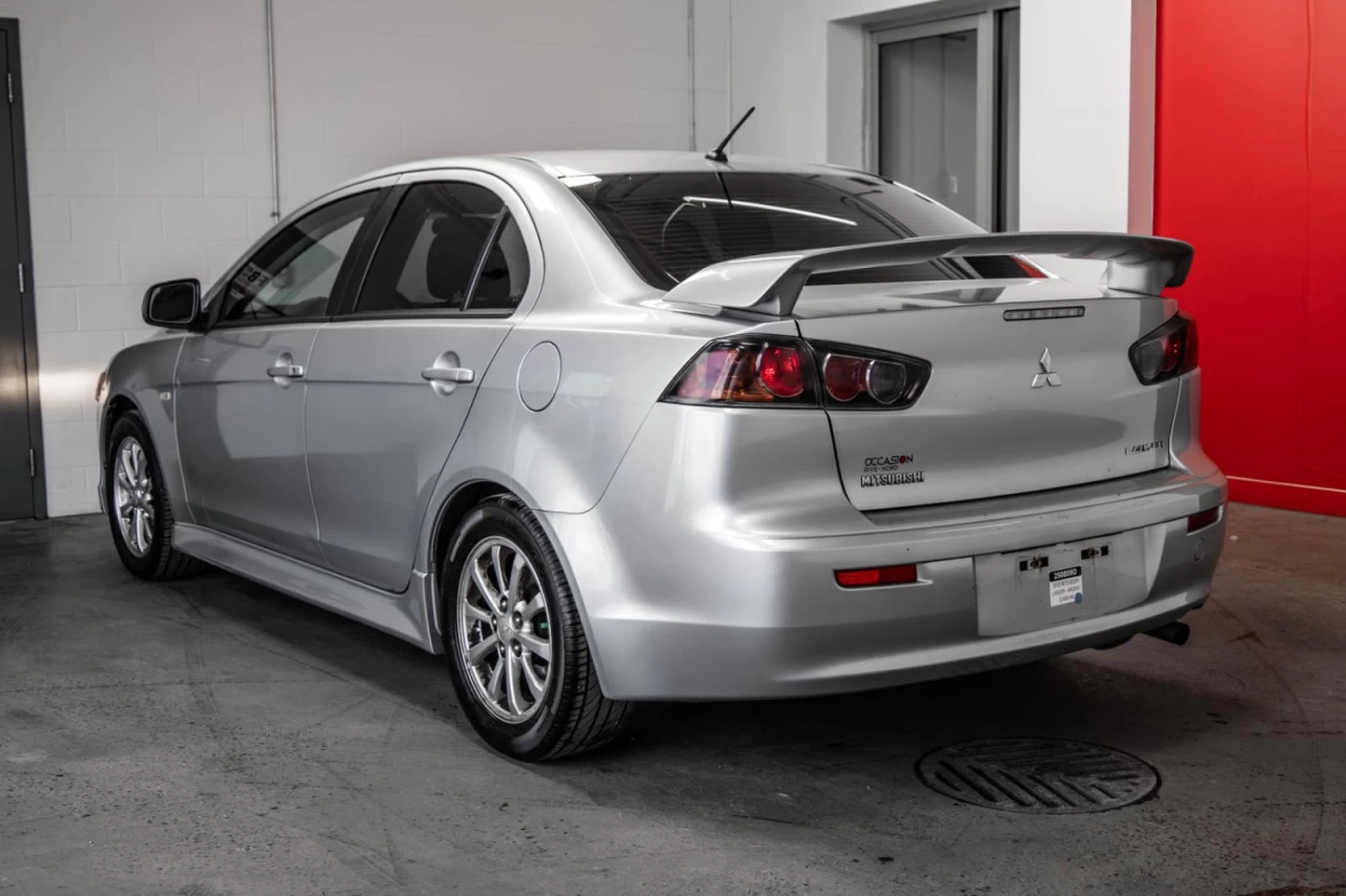 2012 Mitsubishi Lancer Automatique AUBAINE!!! Image principale