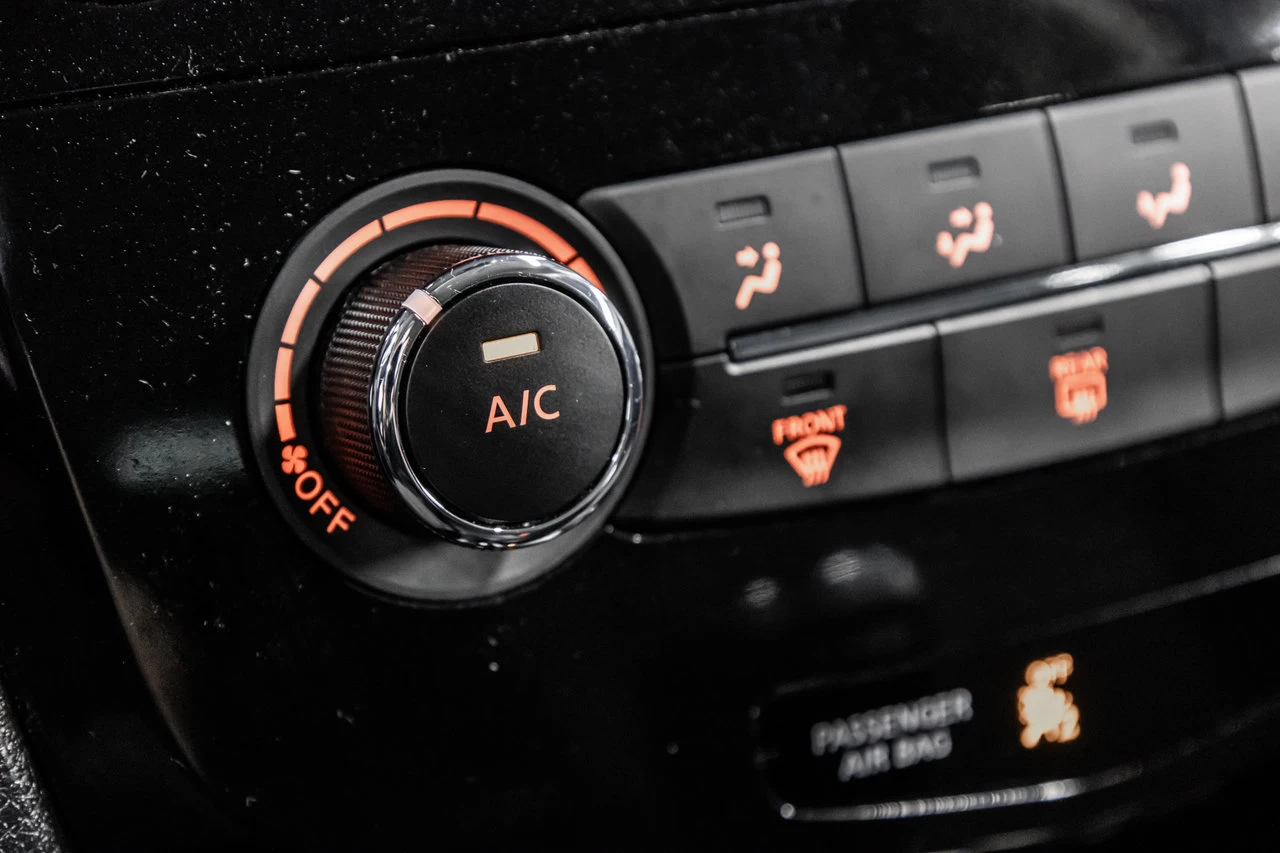 2019 Nissan Rogue Sv Awd Image principale