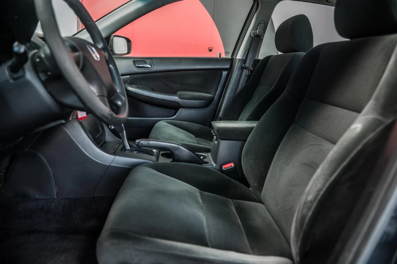 2007 Honda Accord Sedan Automatique AUBAINE!!! Image principale