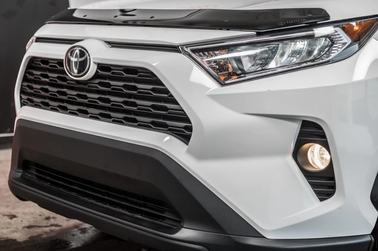 2021 Toyota RAV4 XLE AWD+TOIT.OUVRANT+VOLANT/SIEGES.CHAUFFANTS Image principale