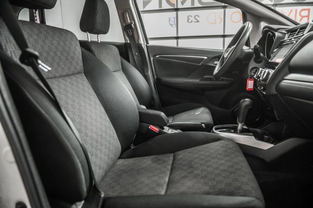 2015 Honda Fit Automatique - BAS KM - Garantie 1 AN Image principale