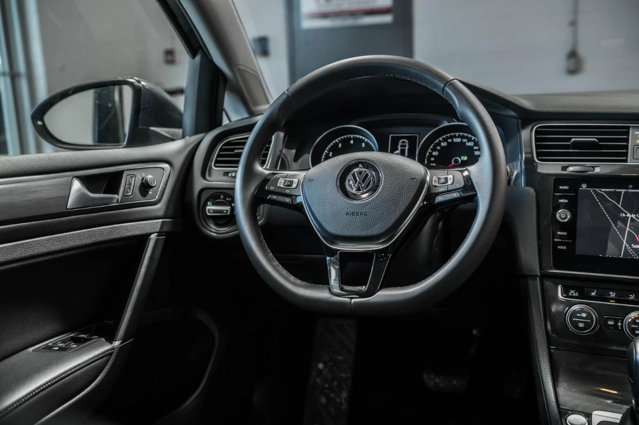 2020 Volkswagen Golf Highline 4MOTION+NAVI+TOIT.PANO+CUIR+SIEGES.CHAUFF Main Image