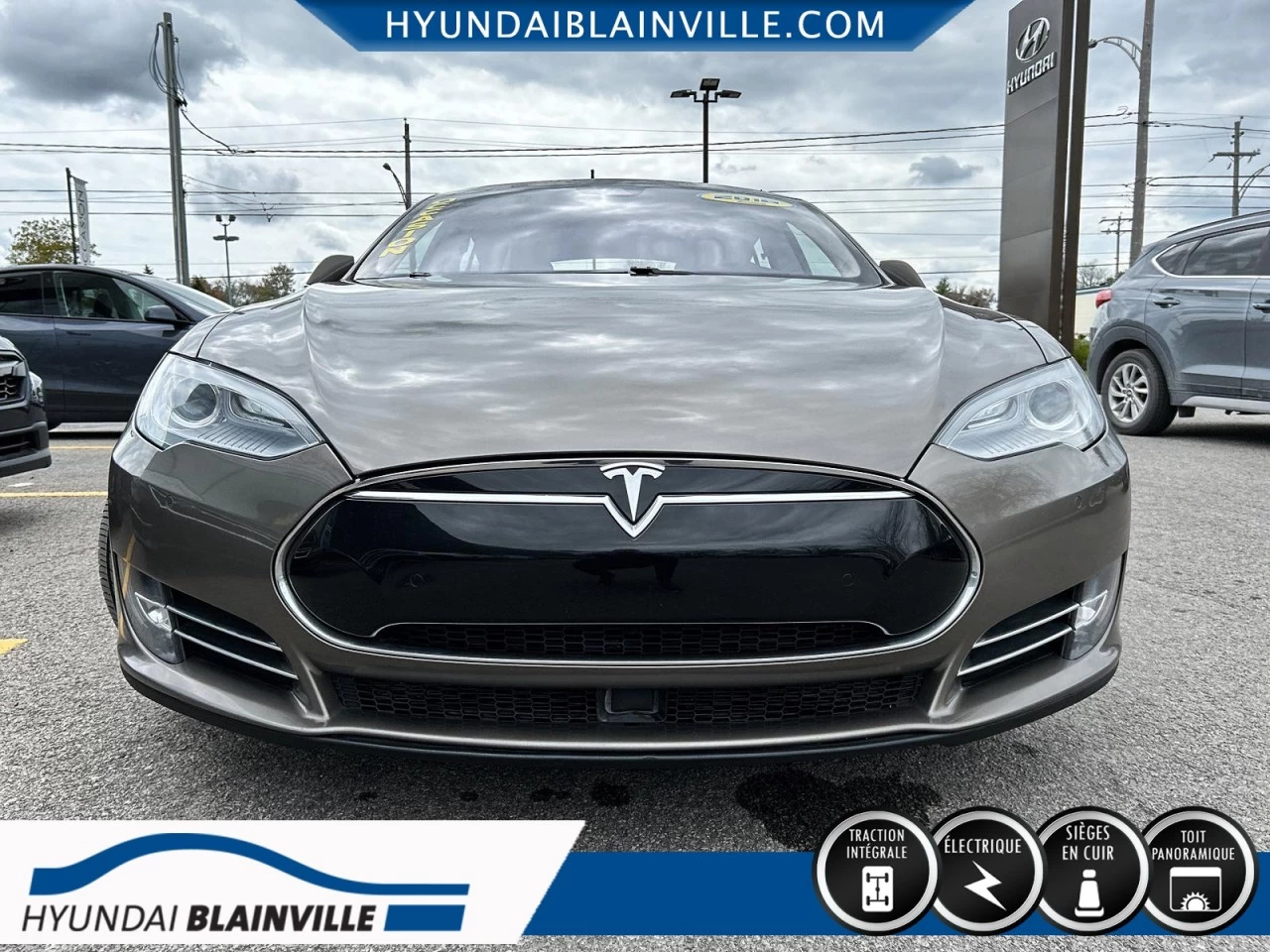 2016 Tesla Model S 90D, AWD, CUIR, TOIT PANO, NAVIGATION+ Image principale