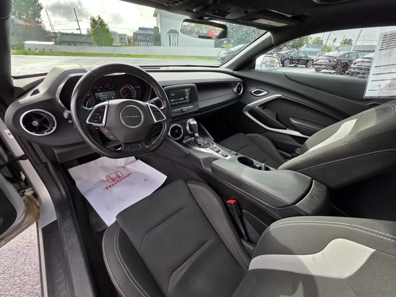 2018 Chevrolet Camaro 2dr Coupe 1LT Image principale