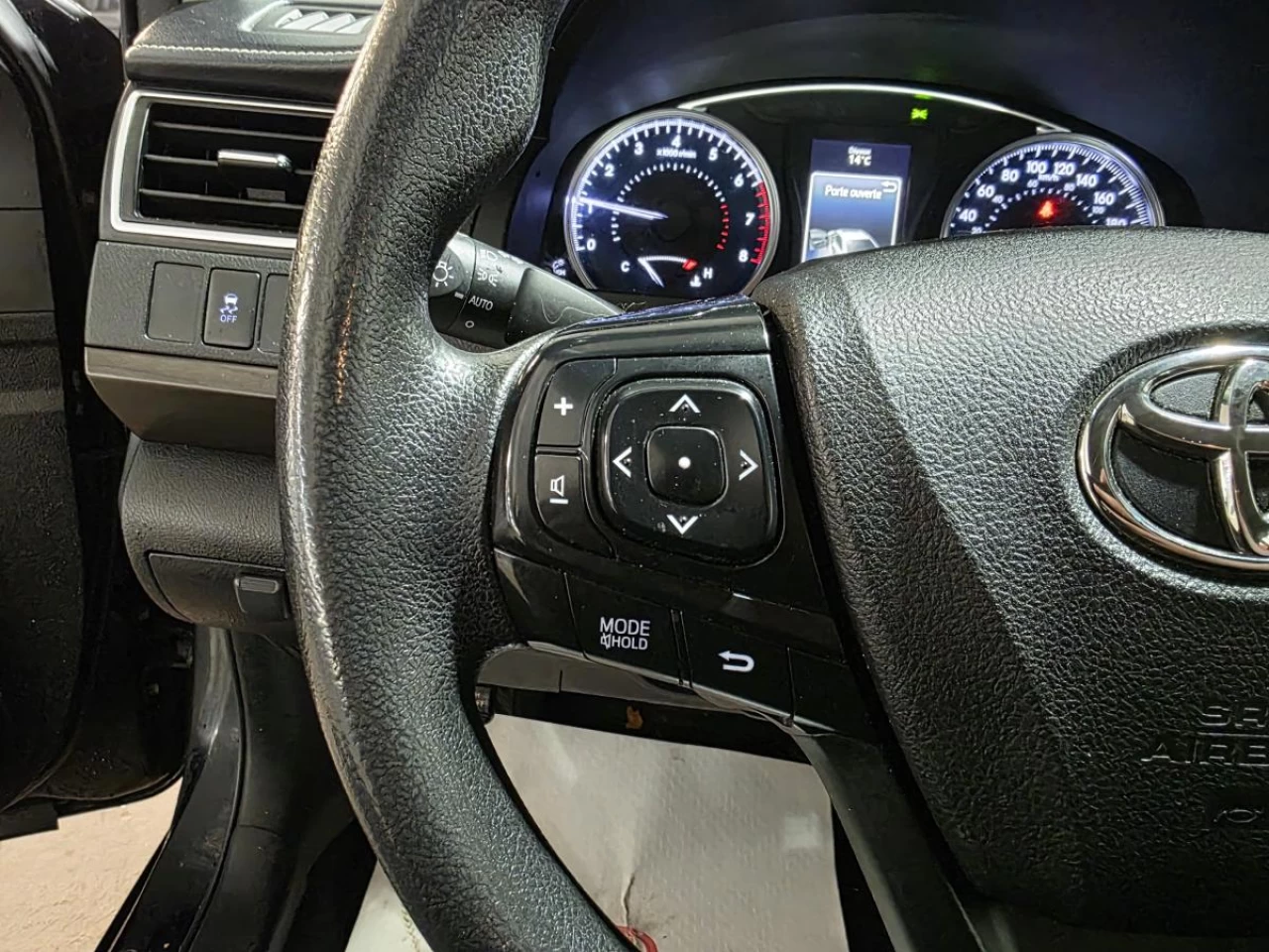 2017 Toyota Camry 4dr Sdn I4 Auto SE Main Image