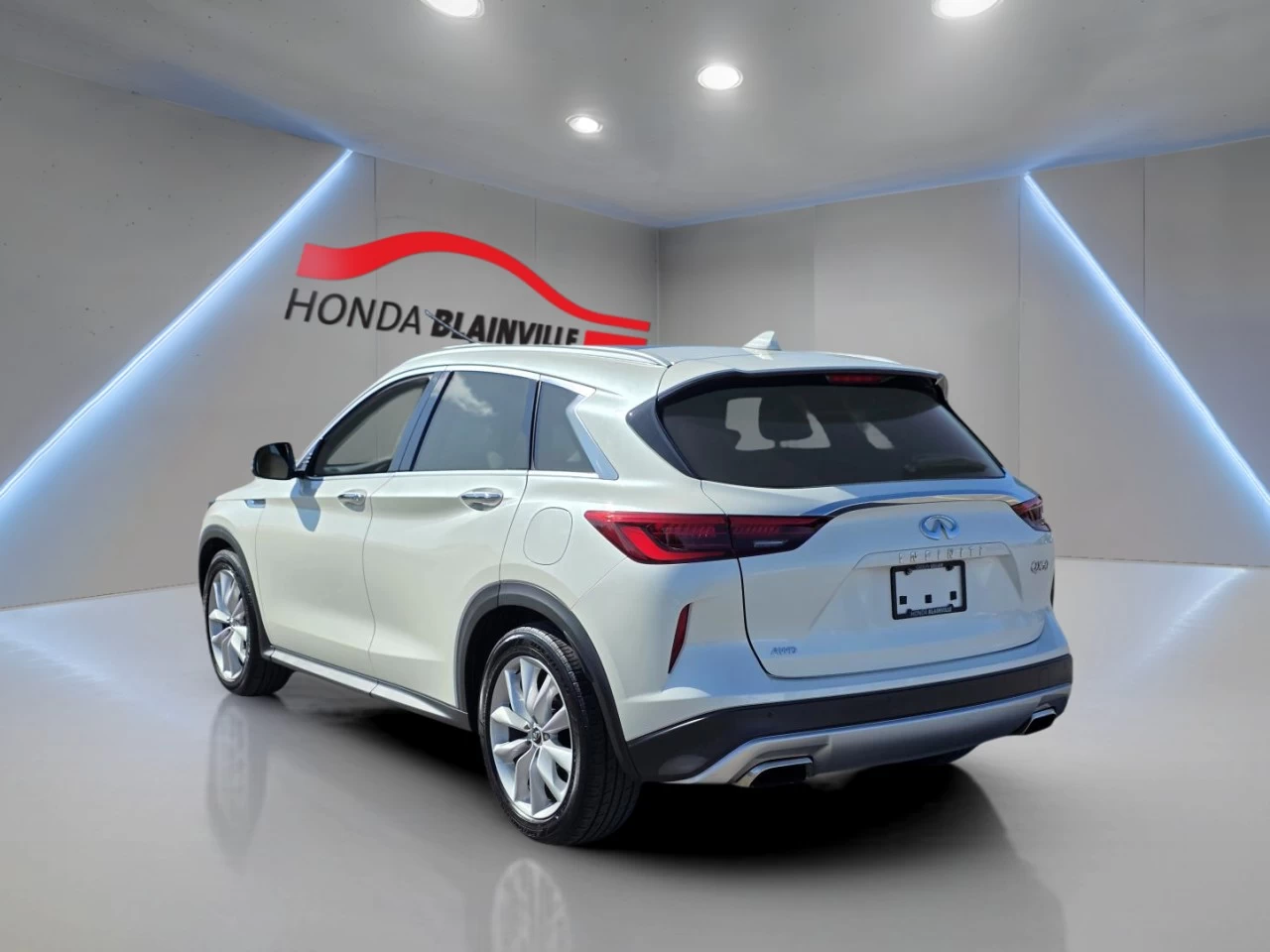 2019 Infiniti QX50 LUXE AWD Image principale