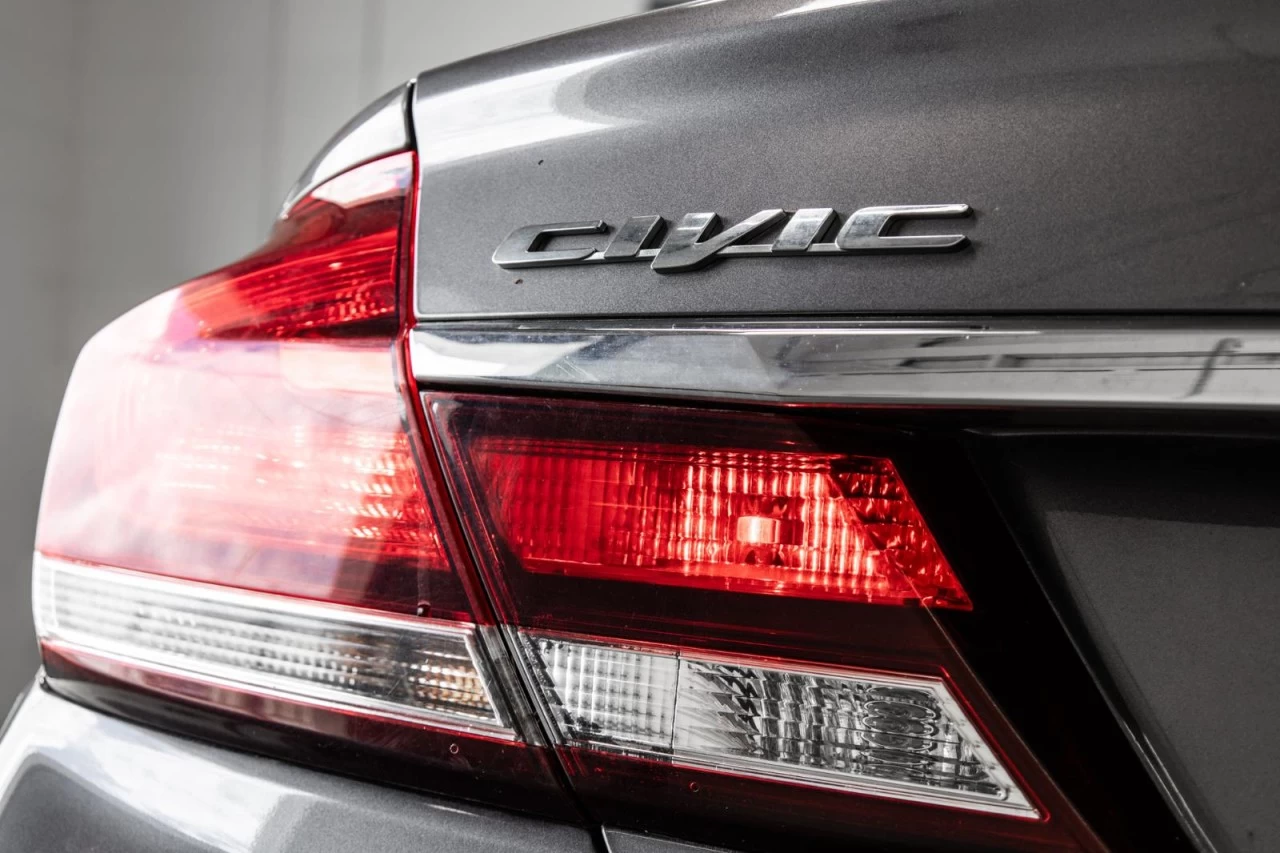 2014 Honda Civic Sedan Manuelle LX AUBAINE Image principale