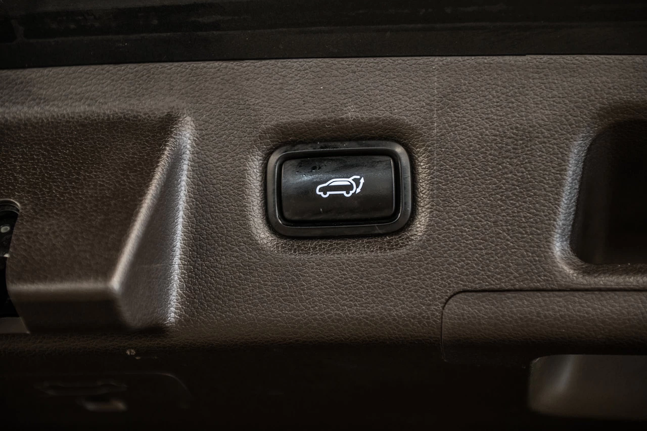 2020 Hyundai Santa Fe Luxury 2.0t Awd Main Image