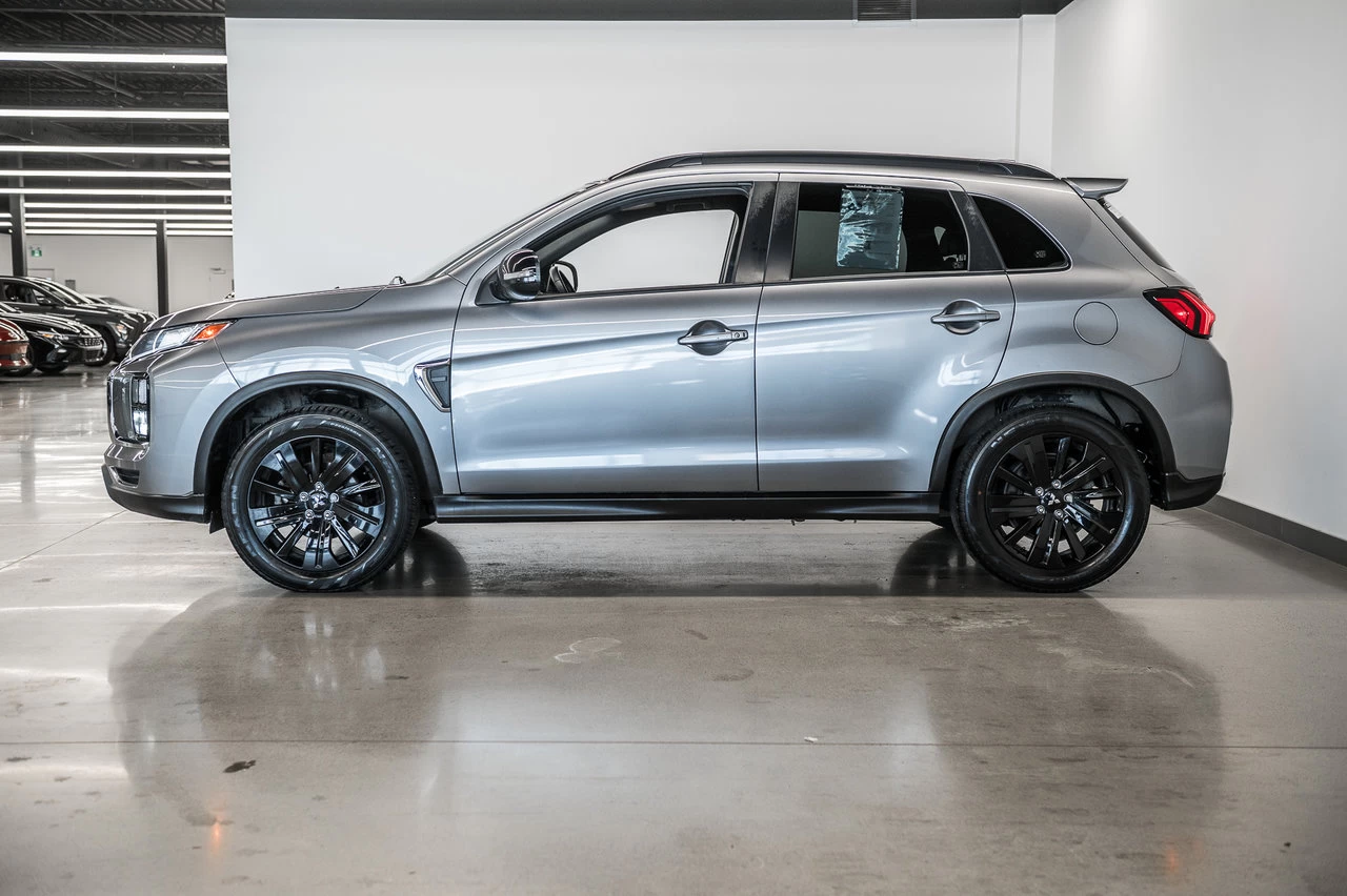 2022 Mitsubishi RVR Le Awc Image principale