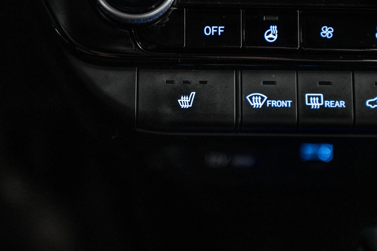 2023 Hyundai Elantra Preferred Tech Image principale