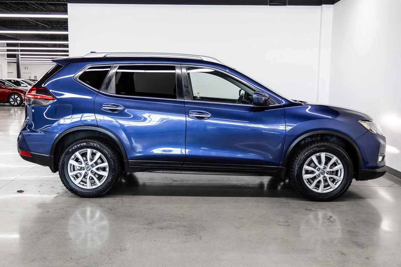 2019 Nissan Rogue Sv Awd Image principale