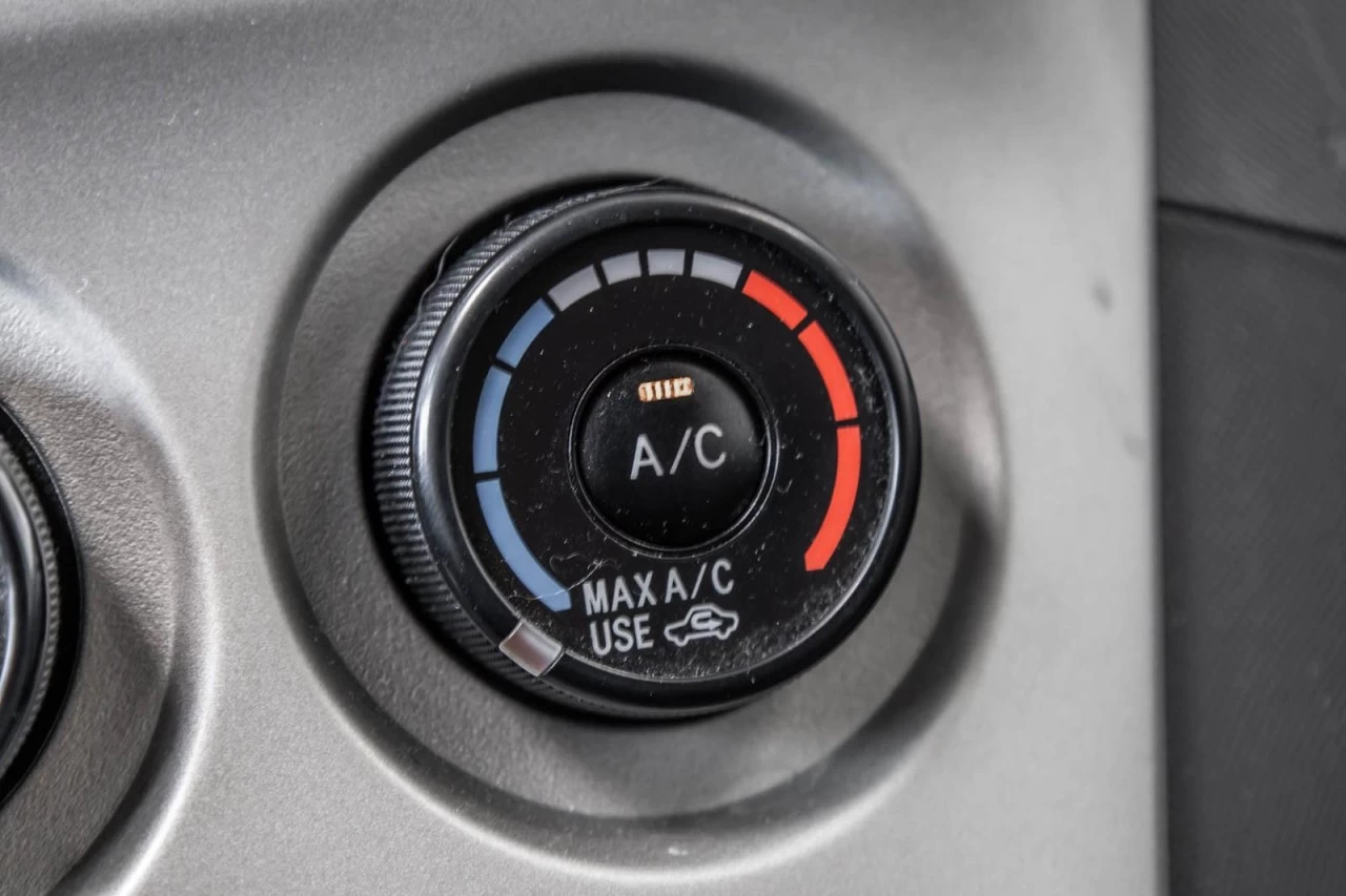 2009 Toyota Matrix XR - Manuelle - BAS KM Image principale