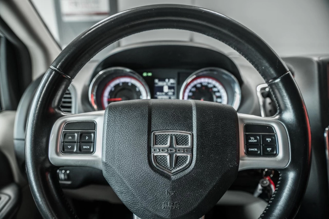 2020 Dodge Grand Caravan Crew Plus SIEGES.CHAUFF+CUIR+CARPLAY+CAM.RECUL Main Image