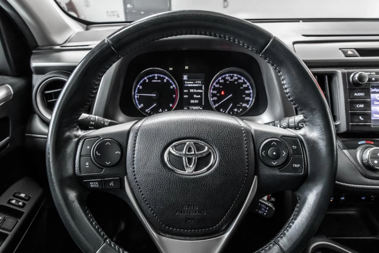 2016 Toyota RAV4 AWD XLE GARANTIE 1 AN Main Image