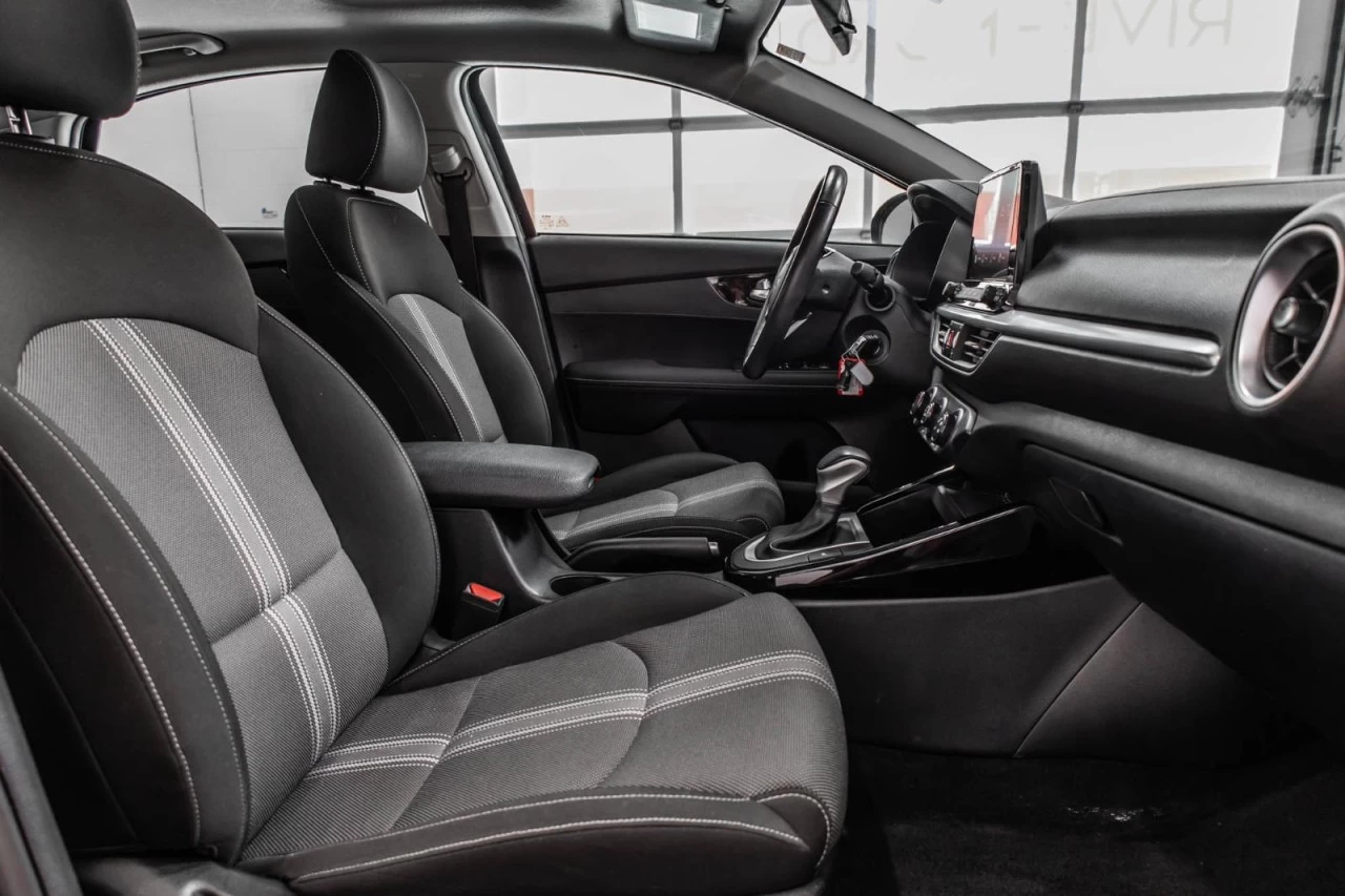 2023 Kia Forte EX+ TOIT.OUVRANT+SIEGES.CHAUFF+CARPLA+CAM.RECUL Main Image
